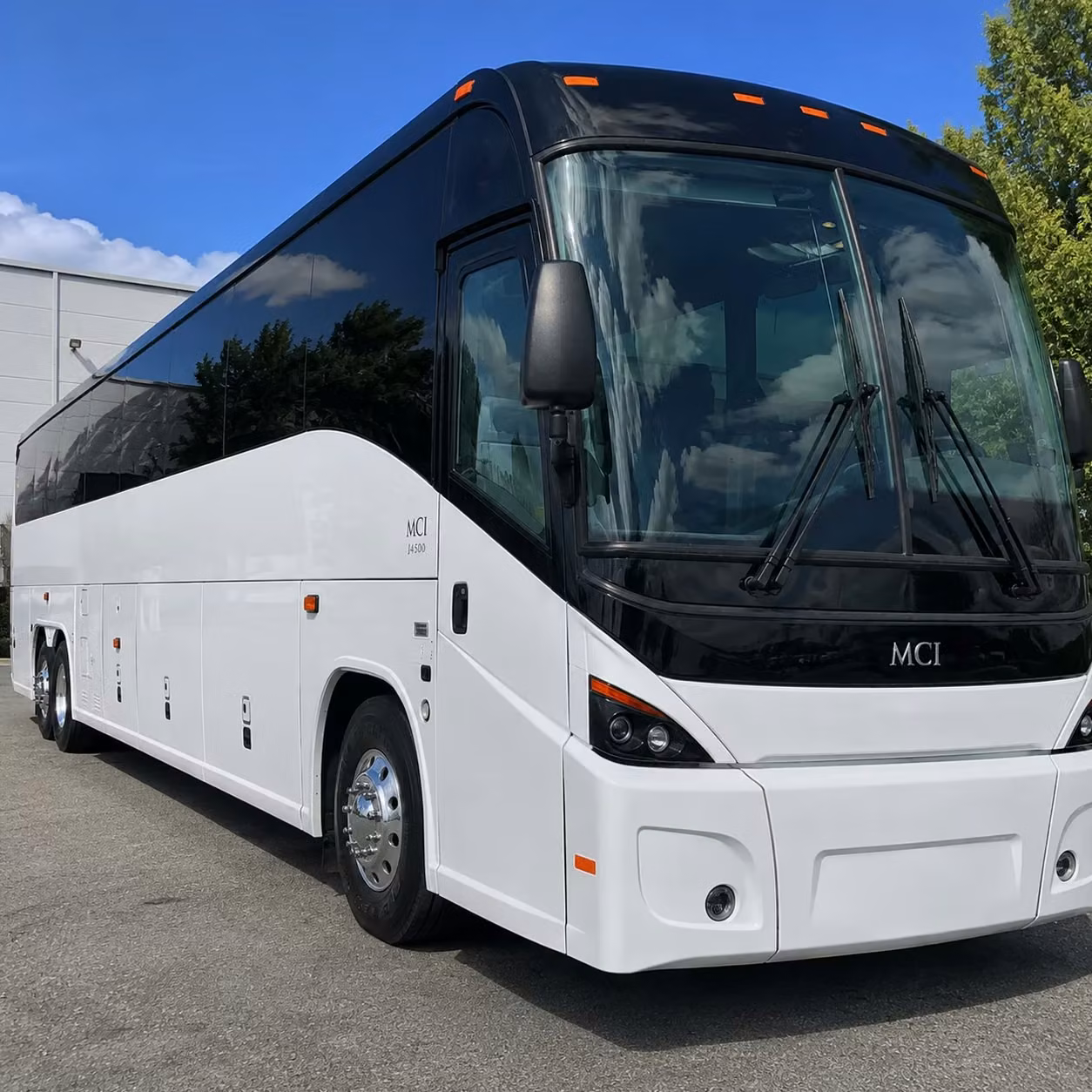 book airport transportation in cambridge or any city nearby