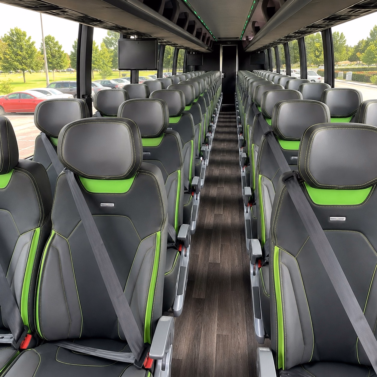 cambridge charter bus