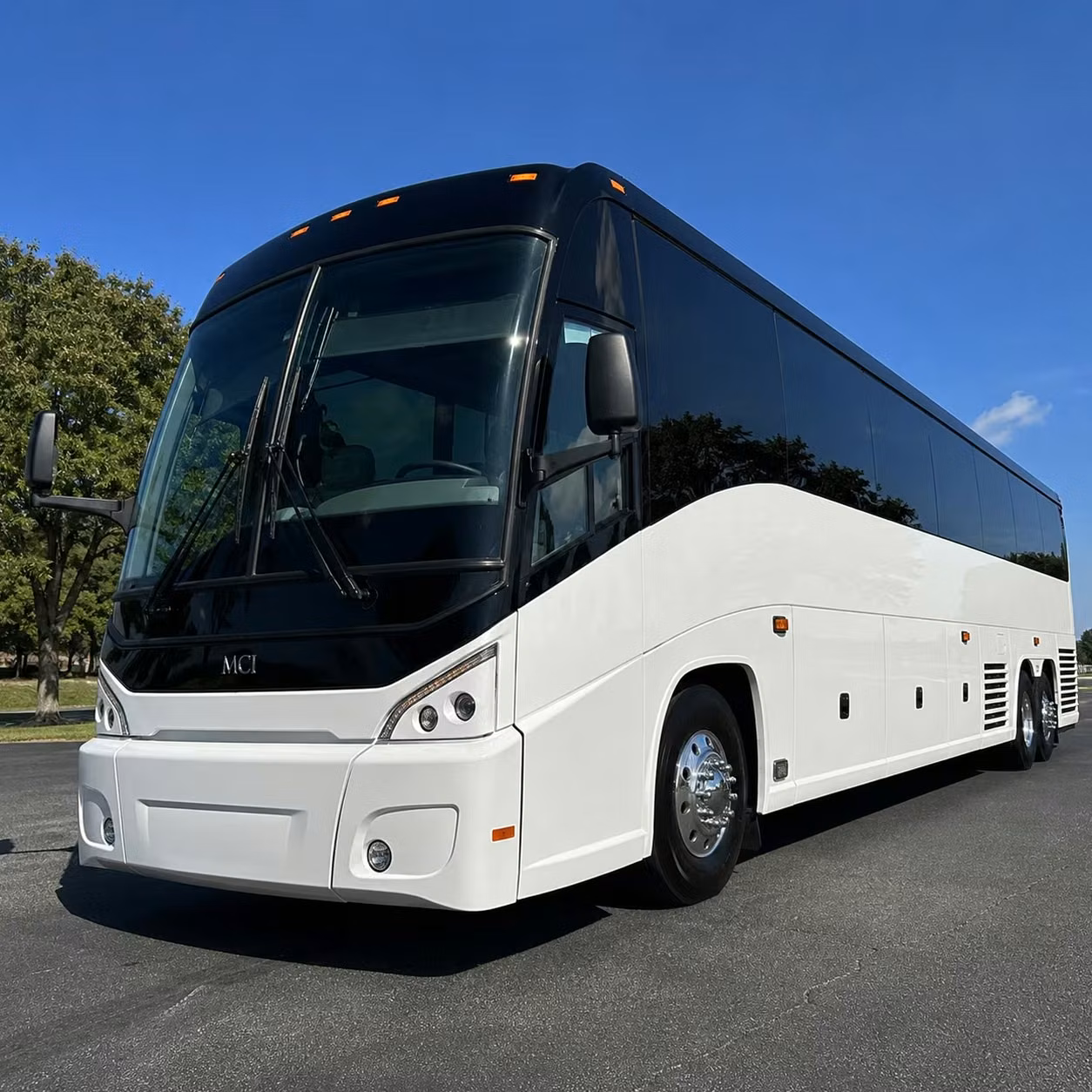 cambridge sunday service shuttles that keep every member on time