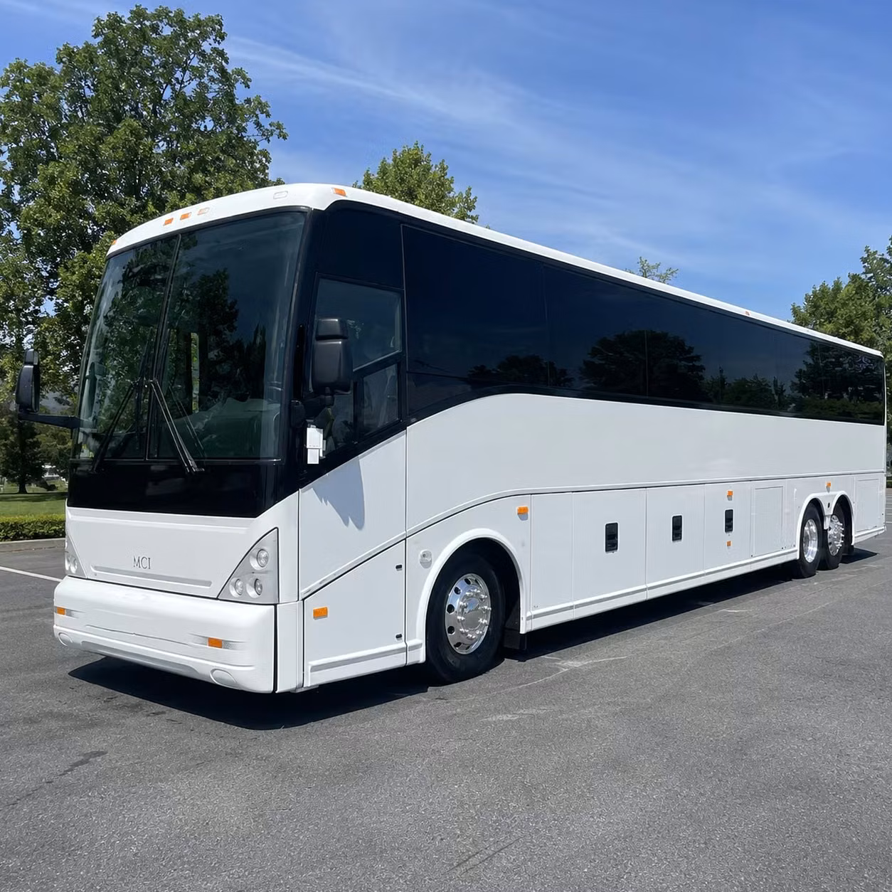 charter bus rentals for harvard mit and cambridge university events