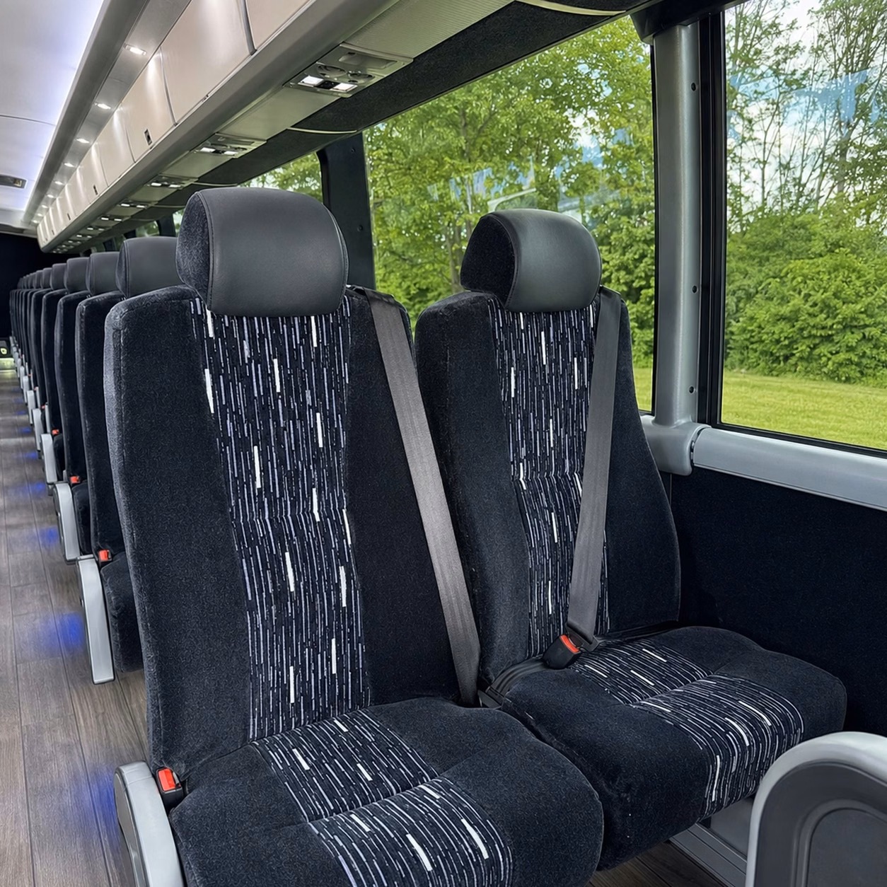 how where and when you re traveling affects cambridge charter bus rates