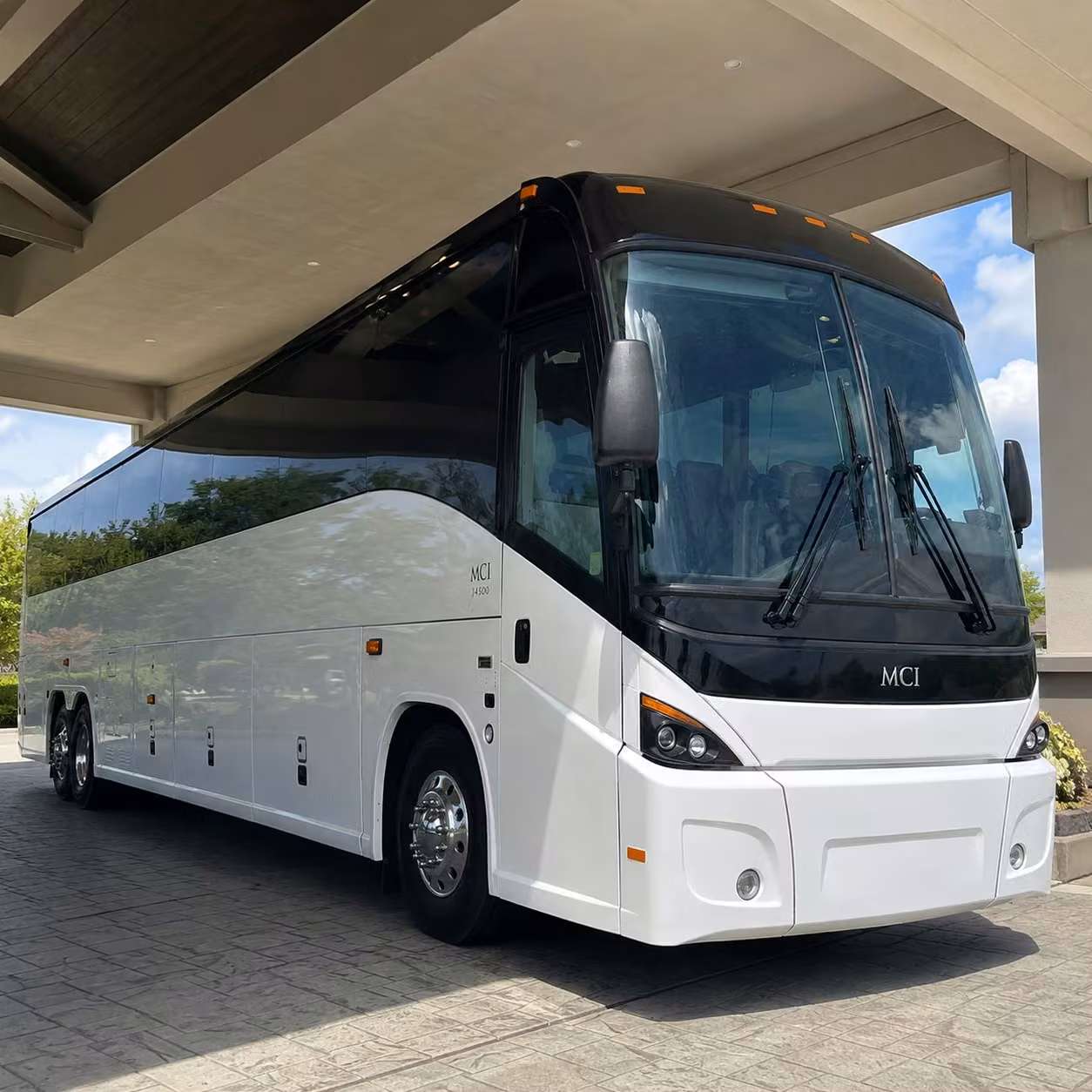 shuttle employees between cambridge s innovation corridor and greater boston with ease